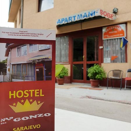 Hostel Gonzo SJJ Buitenkant foto