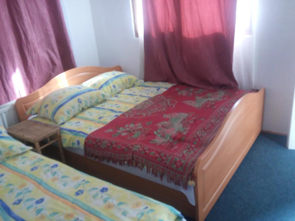 Hostel Gonzo SJJ Buitenkant foto