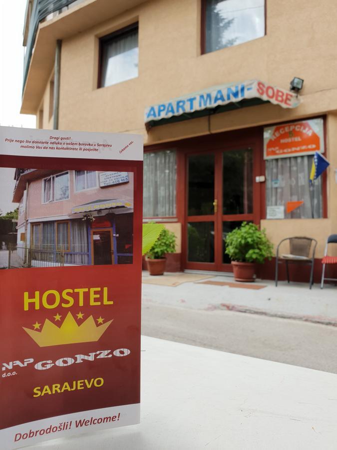 Hostel Gonzo SJJ Buitenkant foto